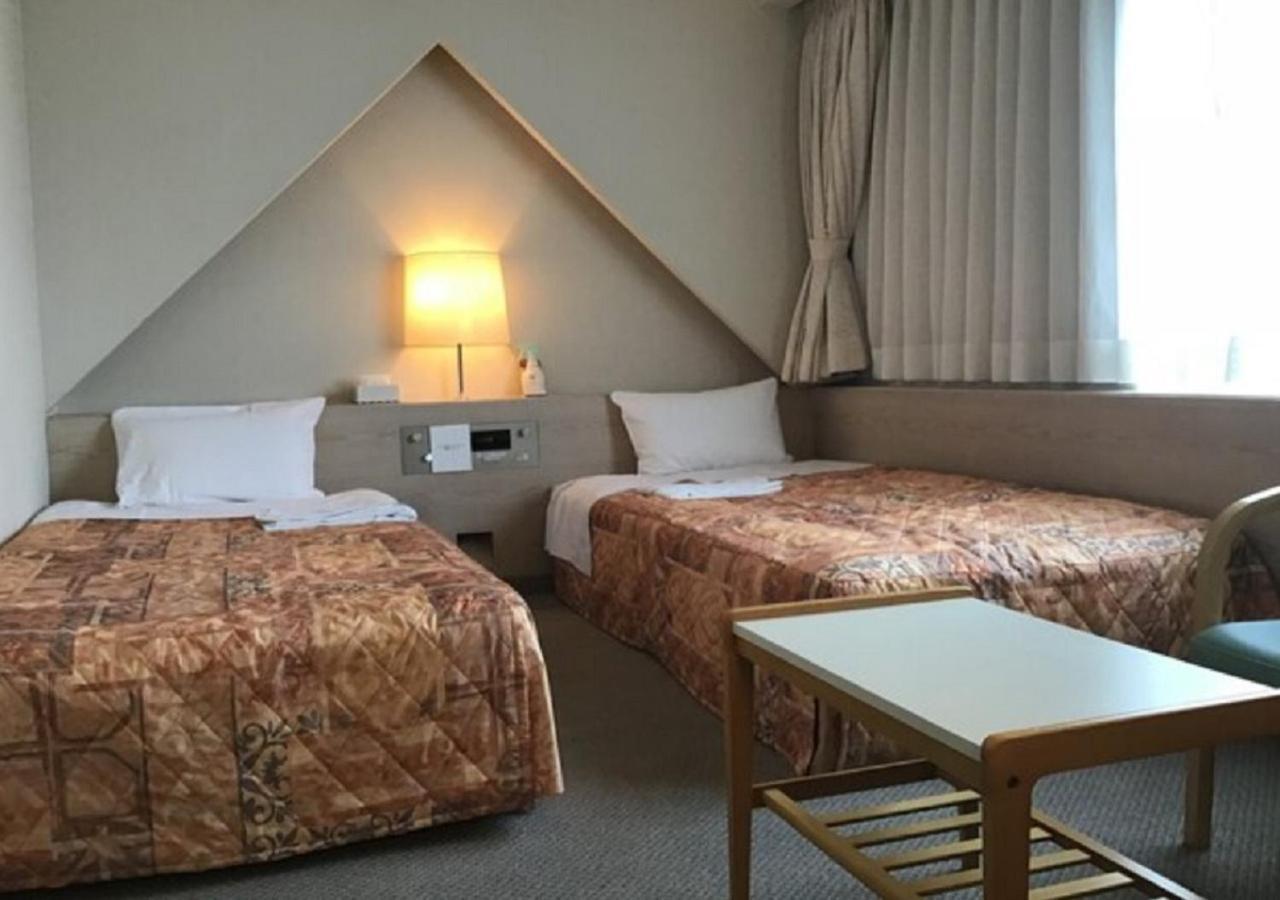 Shinsayama Daiichi Hotel Bagian luar foto